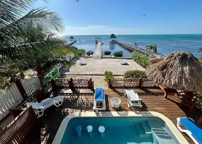 La Perla Azul House With Pool * San Pedro (Ambergris Caye)